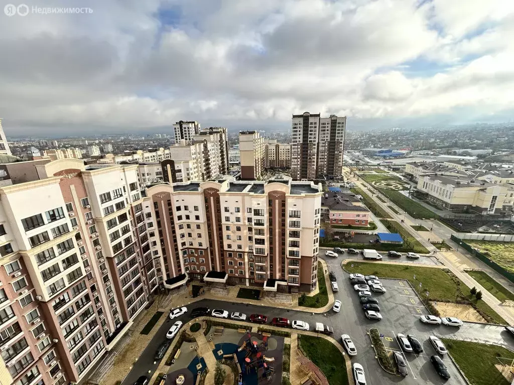 2-комнатная квартира: Симферополь, улица Крымской Весны, 14 (83.6 м) - Фото 1