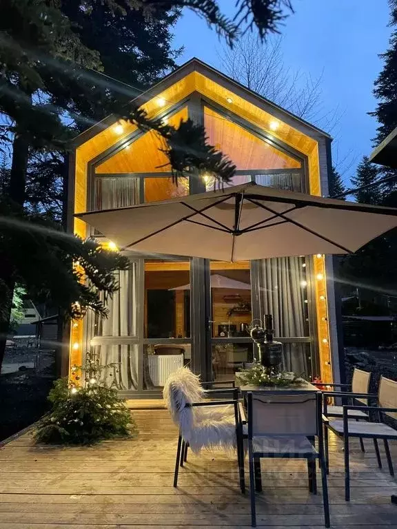 Дом в Карачаево-Черкесия, Зеленчукский район, с. Архыз  (64 м) - Фото 1