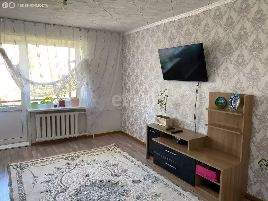 4-комнатная квартира: Горно-Алтайск, Поселковая улица, 10 (75 м) - Фото 1