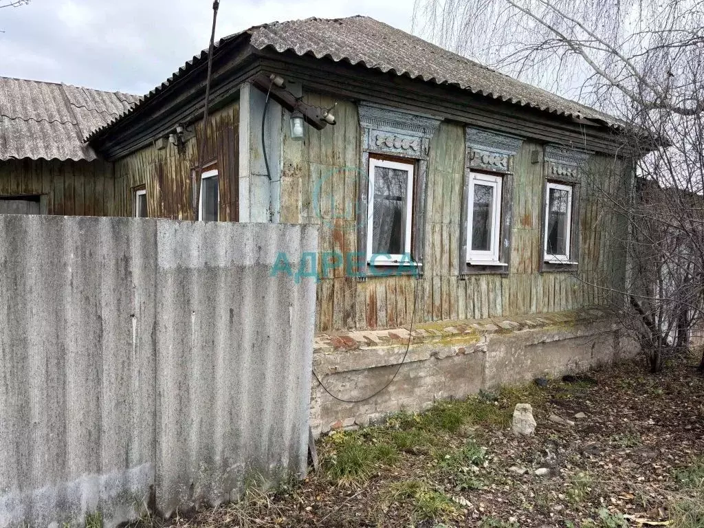 Дом в Белгородская область, Чернянский район, Прилепенское с/пос, с. ... - Фото 1