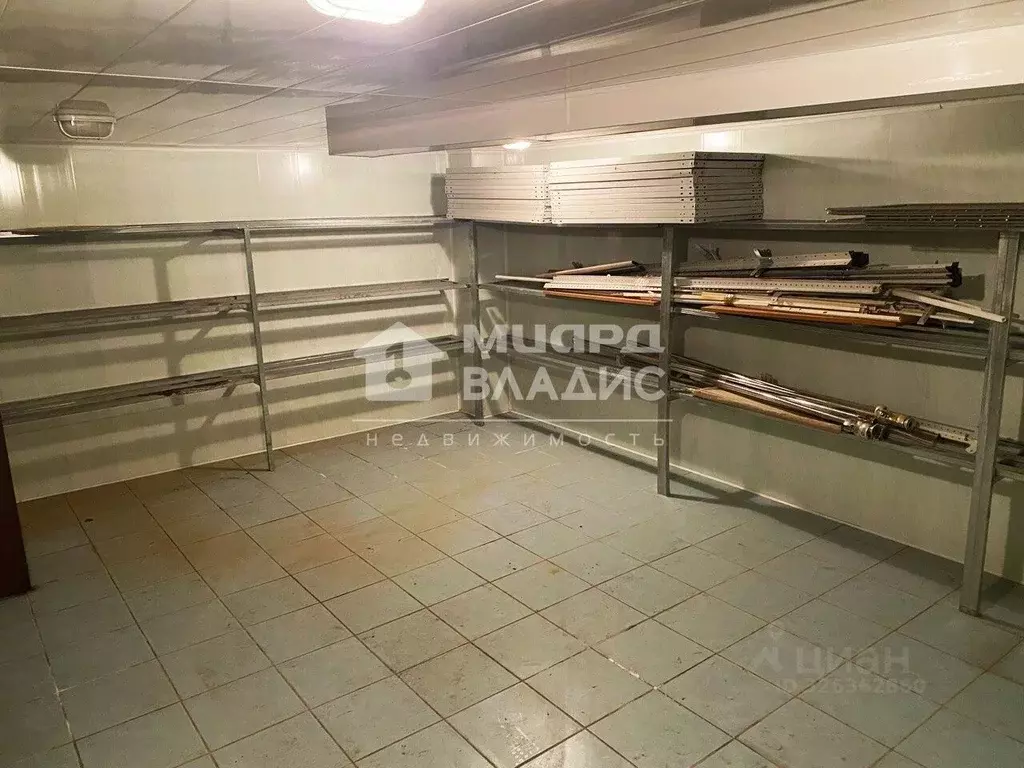 Помещение свободного назначения в Омская область, Омск ул. Маршала ... - Фото 2