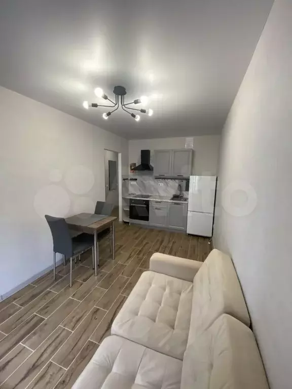 1-к. квартира, 30 м, 4/15 эт. - Фото 0