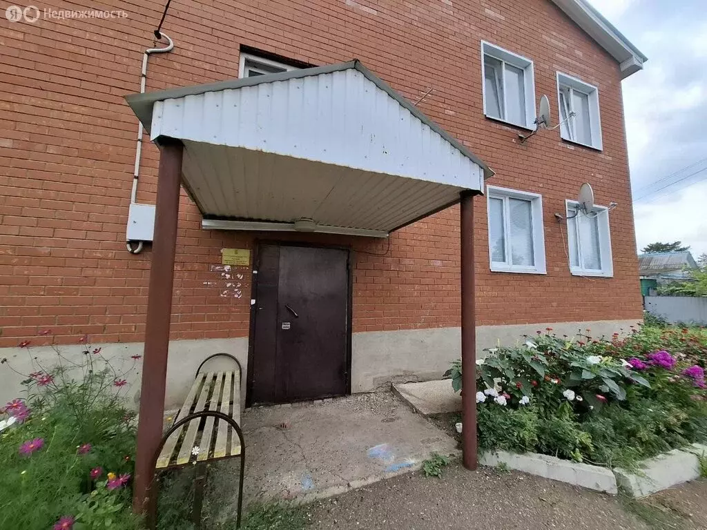 1-комнатная квартира: село Верхнеяркеево, Красноармейская улица, 7 (46 ... - Фото 2