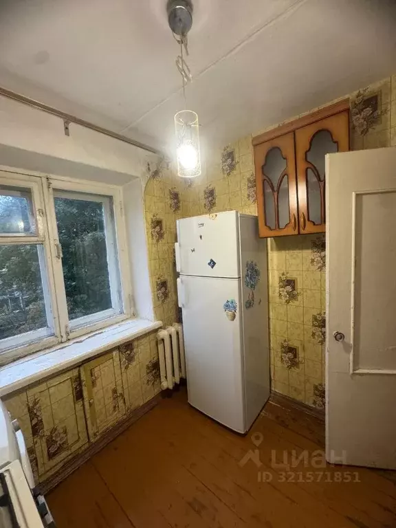 2-к кв. Ярославская область, Рыбинск просп. Ленина, 185 (44.5 м) - Фото 1