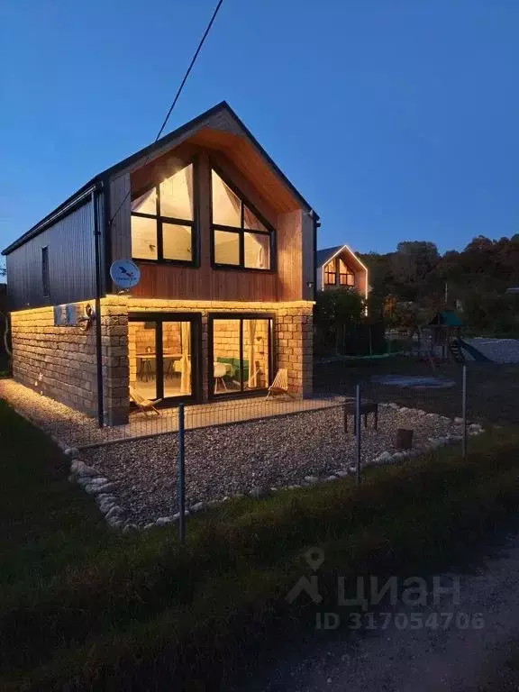 Дом в Краснодарский край, Апшеронский район, Нижегородское с/пос, ... - Фото 1