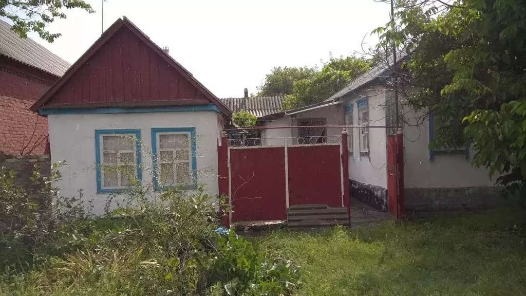 Дом в Красный Сулин, улица Розы Люксембург (40 м) - Фото 0