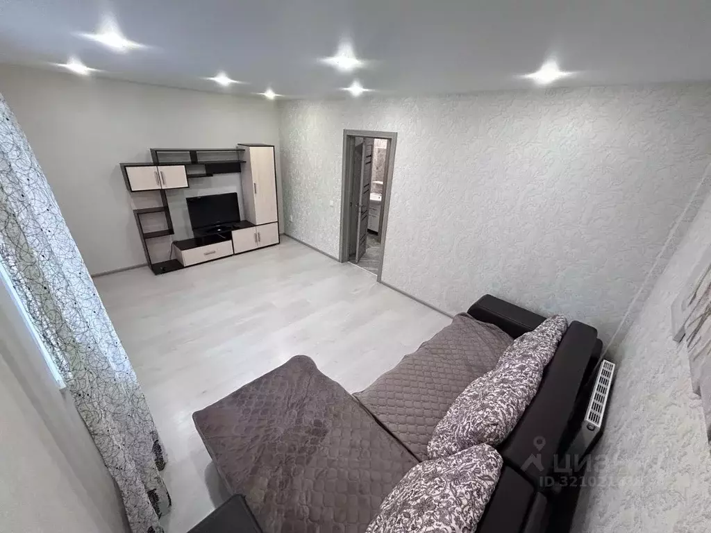 2-к кв. Татарстан, Казань ул. Четаева, 14а (60.0 м) - Фото 0