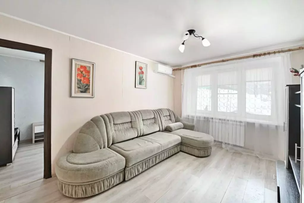 3-к кв. Московская область, Щелково Комсомольская ул., 7к1 (51.7 м) - Фото 1