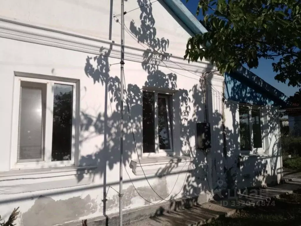 Дом в Крым, Феодосия муниципальный округ, с. Насыпное ул. Ленина, 24 ... - Фото 1