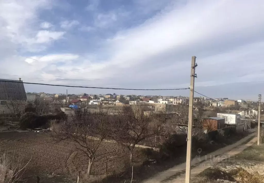 Дом в Крым, Сакский район, Суворовское с/пос, Надежда СНТ  (120 м) - Фото 1