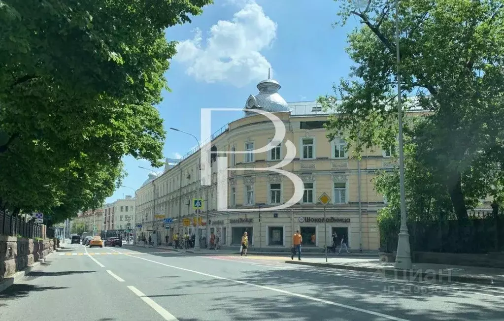 Торговая площадь в Москва Гоголевский бул., 3 (102 м) - Фото 0