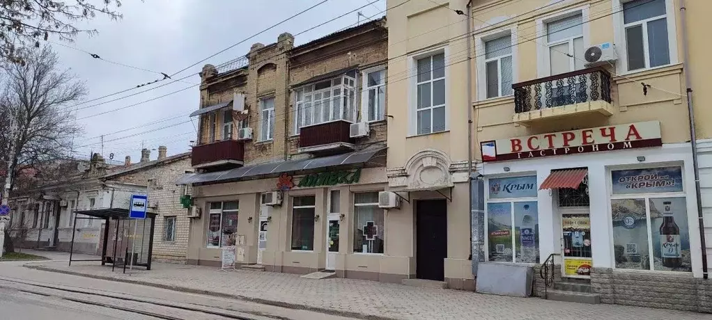 Торговая площадь в Крым, Евпатория ул. Гоголя, 10/6 (105 м) - Фото 2