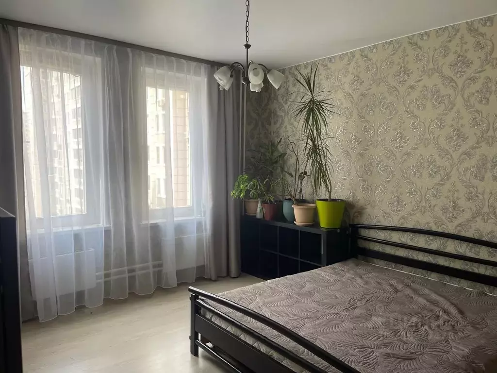 1-к кв. Москва просп. Защитников Москвы, 7к2 (40.0 м) - Фото 0