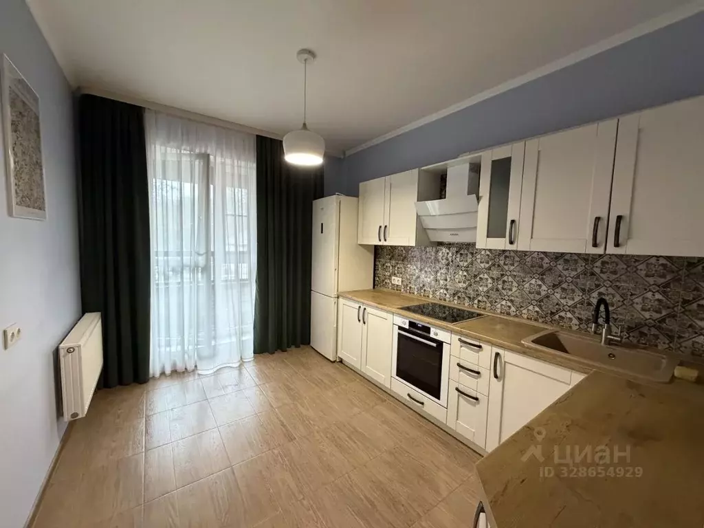 1-к кв. Московская область, Наро-Фоминск пл. Свободы, 4 (37.2 м) - Фото 1