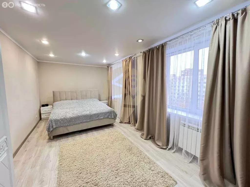 3-комнатная квартира: Старый Оскол, микрорайон Восточный, 5 (85.35 м) - Фото 1