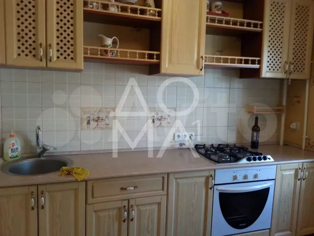 2-к. квартира, 60 м, 2/8 эт. - Фото 0