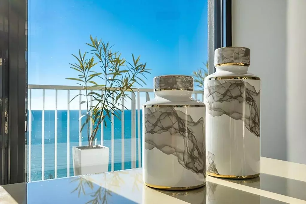 Квартира, 4 комнаты, 300 м - Фото 0
