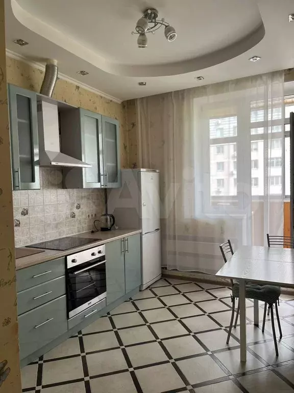 1-к. квартира, 45 м, 15/24 эт. - Фото 0