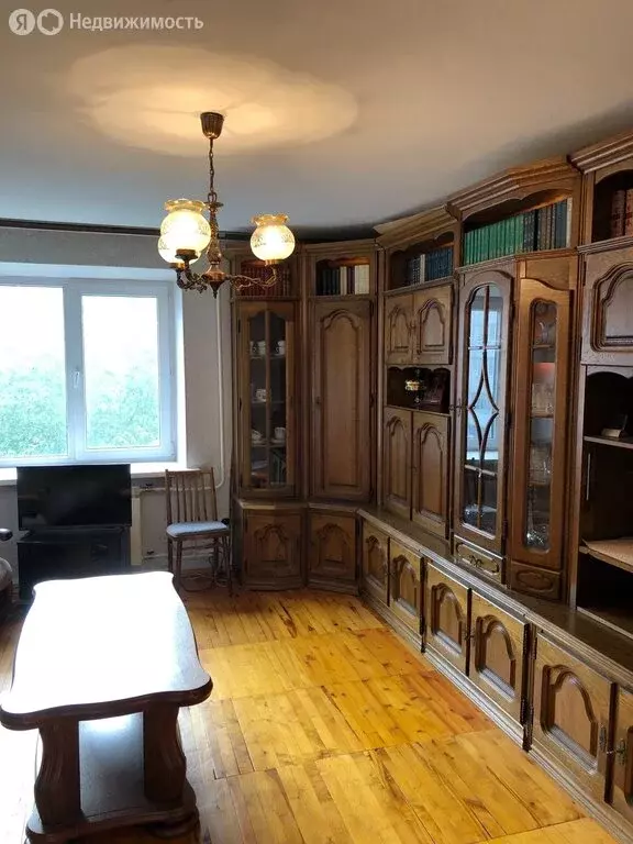 3-комнатная квартира: Челябинск, улица Овчинникова, 6 (70 м) - Фото 0
