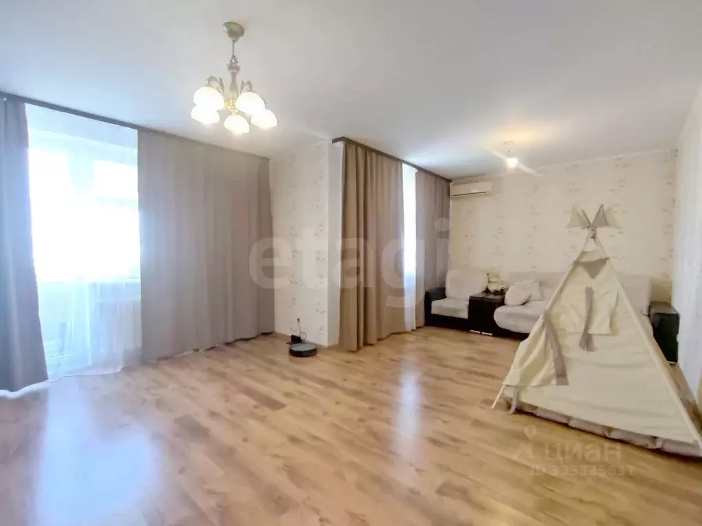 3-к кв. Крым, Симферополь ул. Лексина (77.0 м) - Фото 1