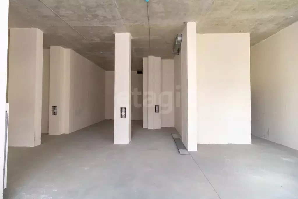 Помещение свободного назначения в Тюменская область, Тюмень ул. ... - Фото 1