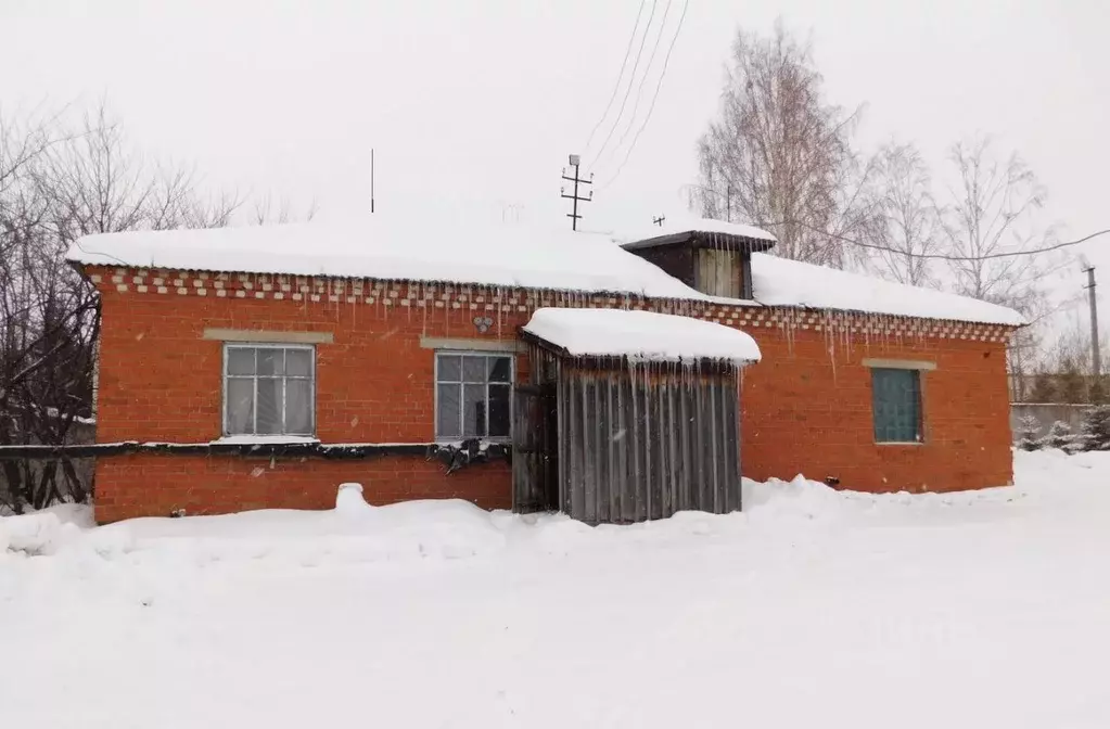 Помещение свободного назначения в Свердловская область, Артинский ... - Фото 1