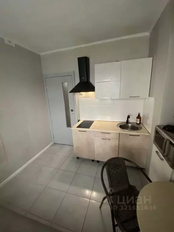 1-к кв. Красноярский край, Красноярск наб. Ярыгинская, 41 (32.0 м) - Фото 2