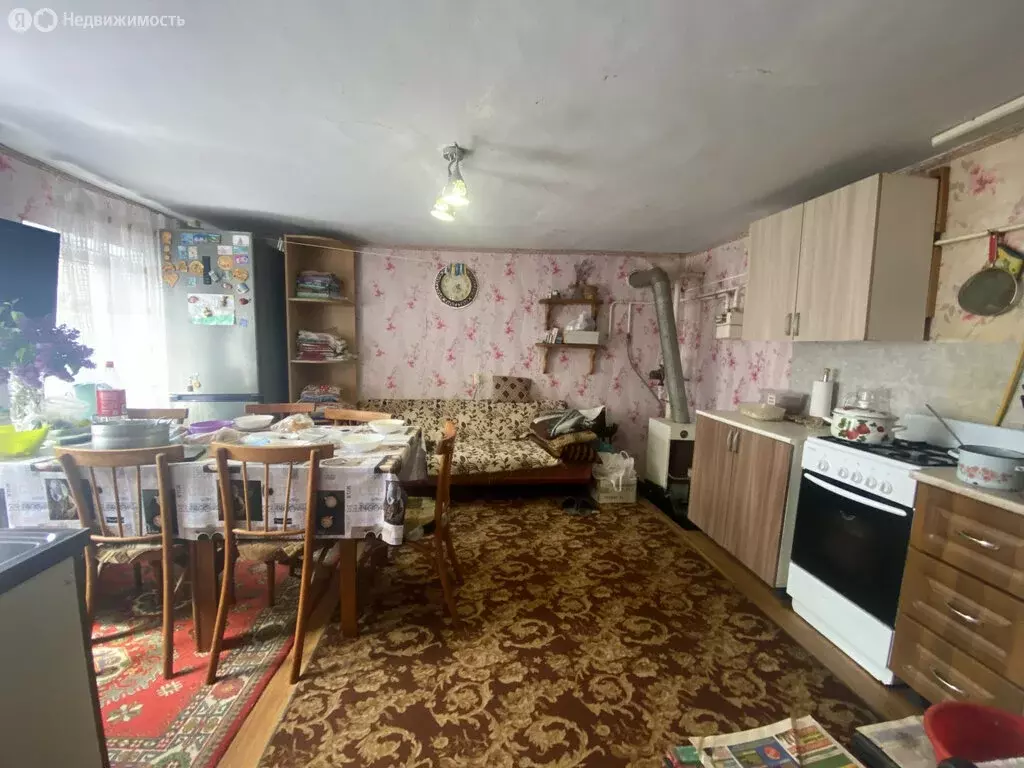 Дом в станица Старощербиновская, улица 3-го Интернационала (82 м) - Фото 1