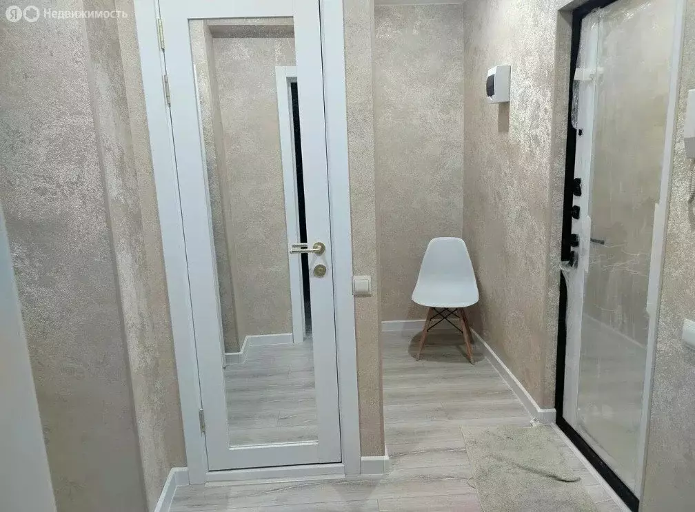 1-комнатная квартира: Каменск-Шахтинский, проспект Карла Маркса, 67 ... - Фото 1