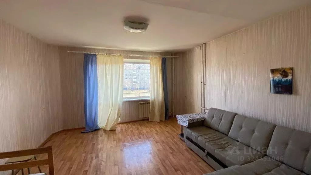 Свободной планировки кв. Свердловская область, Первоуральск ул. ... - Фото 1