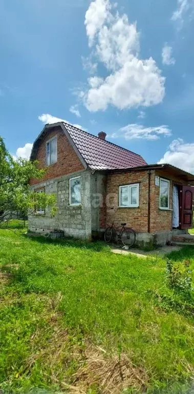 Дом в Адыгея, Майкопский район, Краснооктябрьское с/пос, пос. Табачный ... - Фото 0