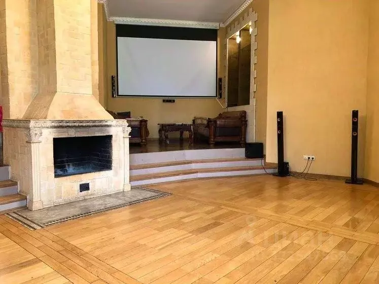 Дом в Московская область, Химки городской округ, д. Поярково  (561 м) - Фото 2