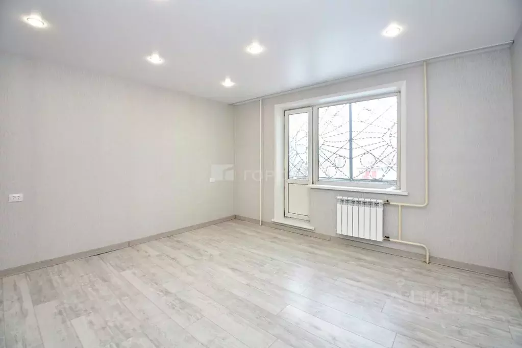 3-к кв. Кемеровская область, Новокузнецк ул. Новоселов, 35 (80.5 м) - Фото 1