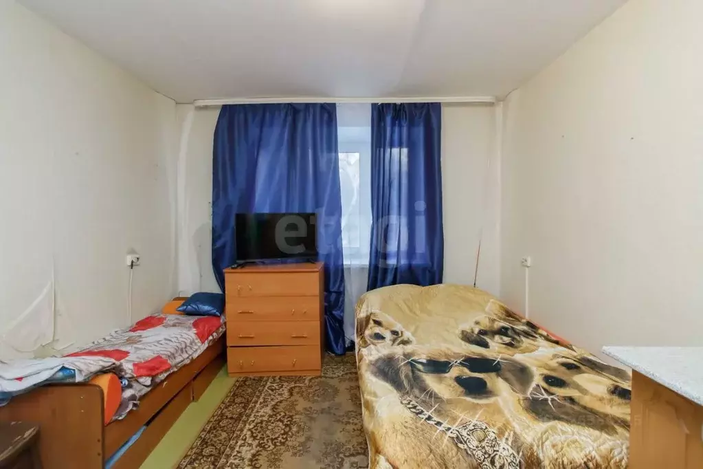 Комната Тюменская область, Тюмень Олимпийская ул., 27 (12.5 м) - Фото 1