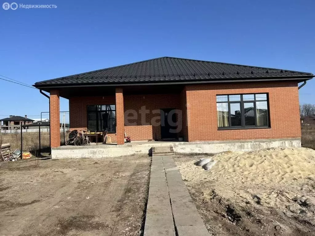 Дом в хутор Ленинаван, Центральная улица (211 м) - Фото 1