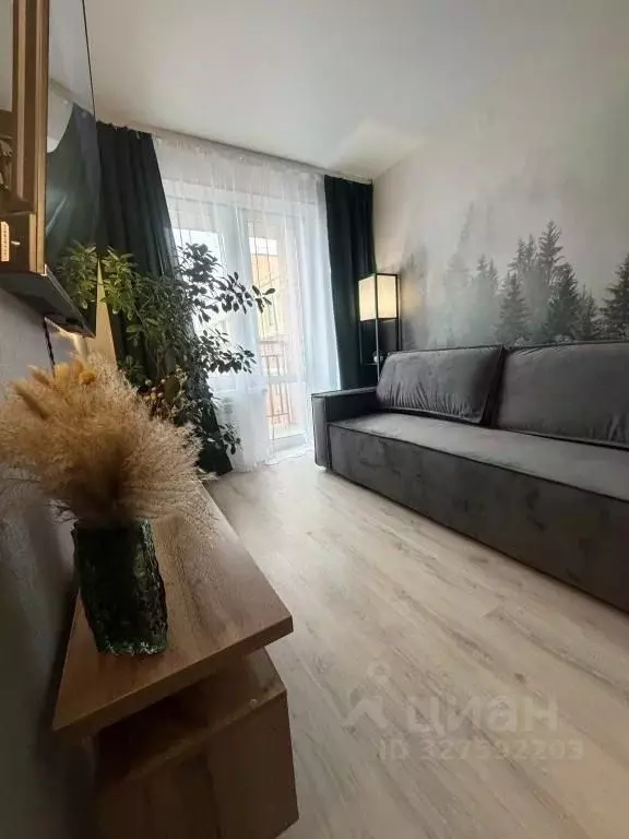 1-к кв. Псковская область, Псков ул. Кузбасской Дивизии, 10 (35.0 м) - Фото 1