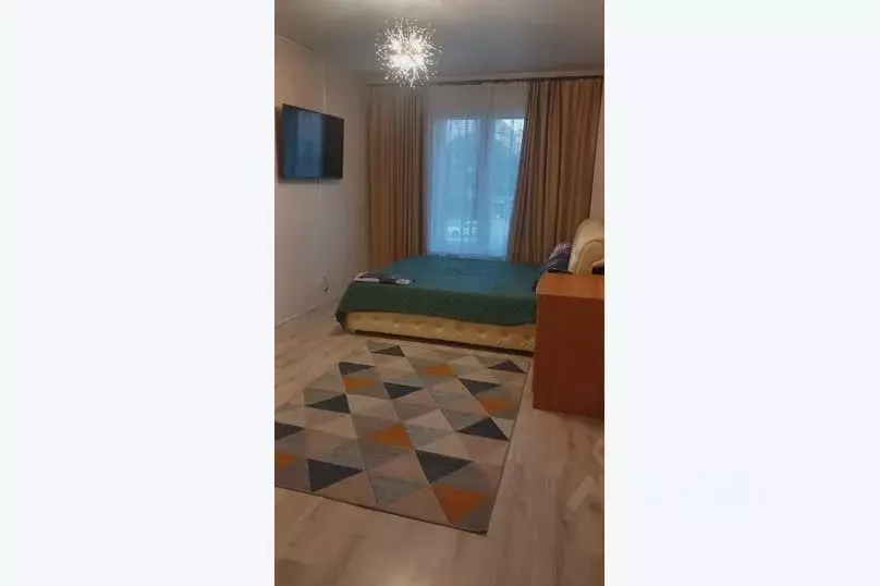 3-к кв. Крым, Евпатория ул. 60 лет ВЛКСМ, 31/3 (68.0 м) - Фото 0