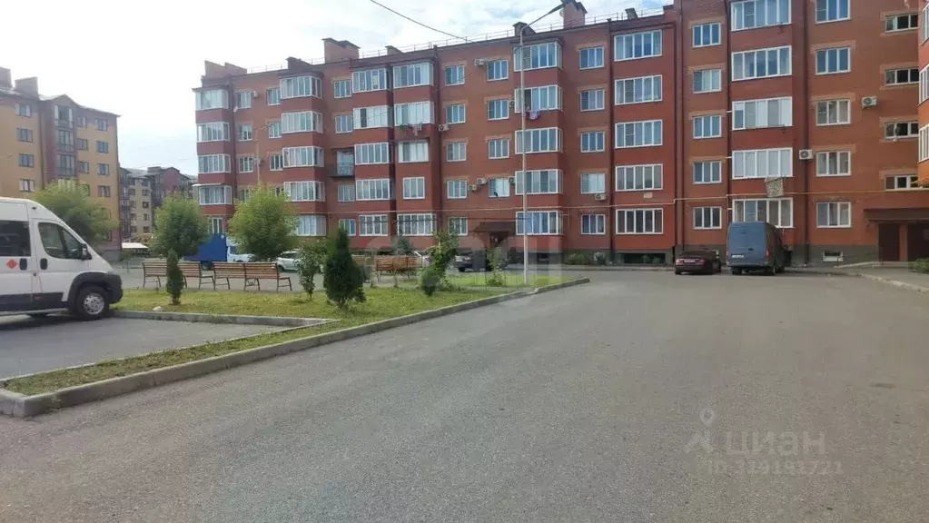 1-к кв. Северная Осетия, Владикавказ ул. Билара Кабалоева, 10 (62.0 м) - Фото 1
