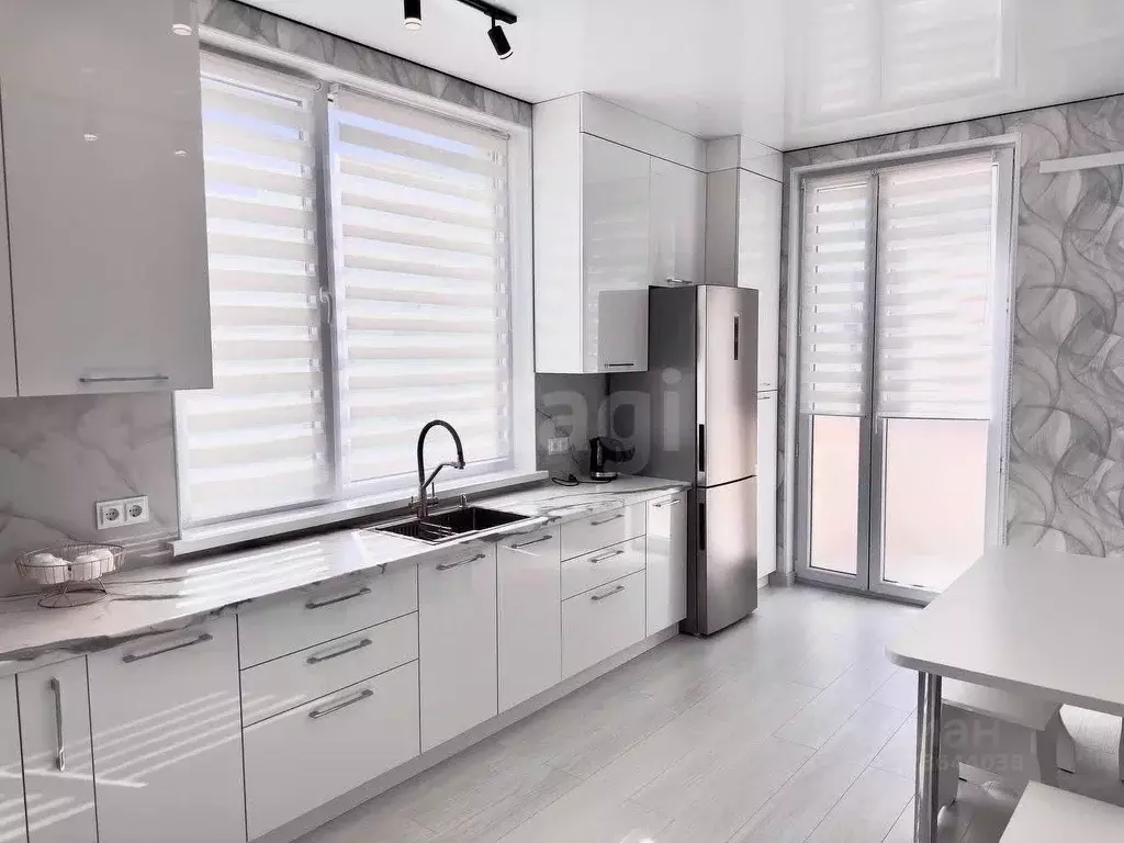 1-к кв. Крым, Симферополь просп. Александра Суворова (46.68 м) - Фото 2