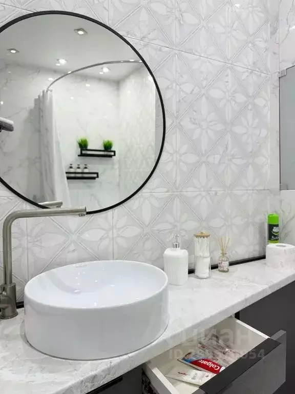 2-к кв. Хакасия, Абакан ул. Некрасова, 33А (47.0 м) - Фото 0