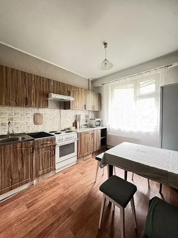 2-к. квартира, 50 м, 2/16 эт. - Фото 0