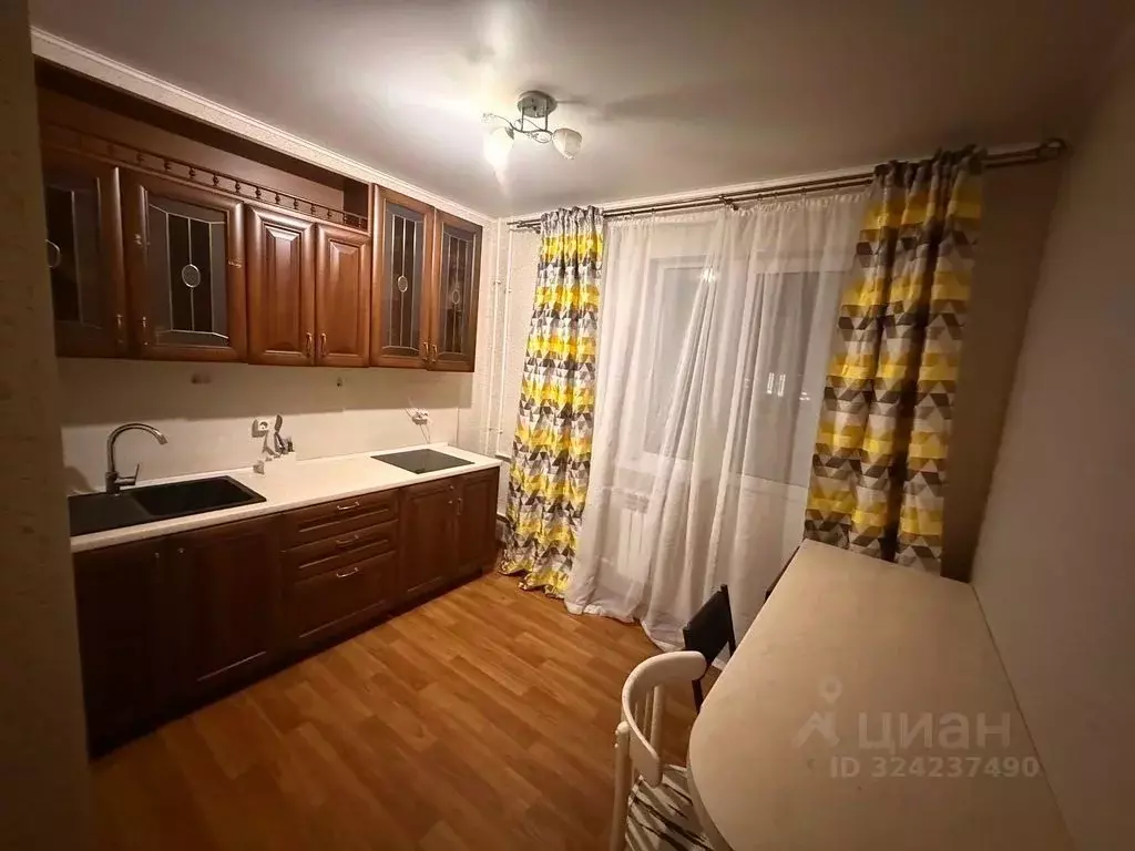 1-к кв. Оренбургская область, Оренбург Транспортная ул., 16/2 (33.5 м) - Фото 1