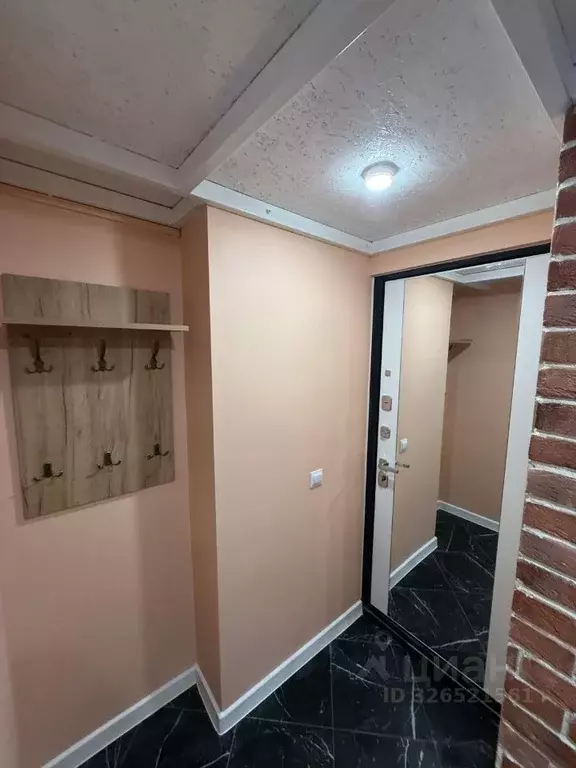 Комната Санкт-Петербург 10-я Васильевского острова линия, 25/42 (18.0 ... - Фото 2