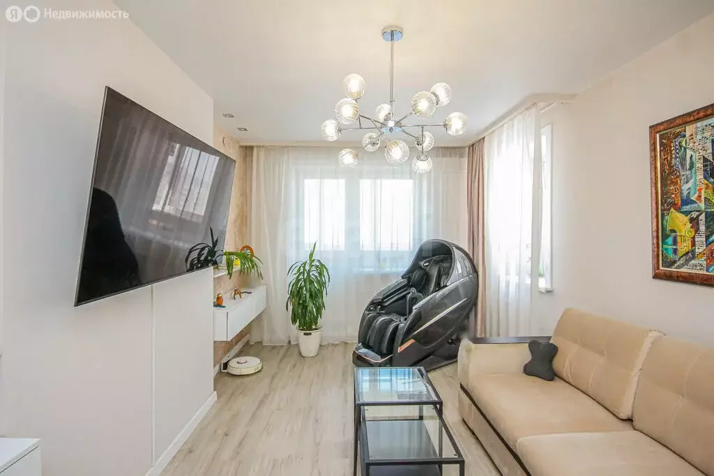 3-комнатная квартира: Улан-Удэ, 104-й микрорайон, 4 (83 м) - Фото 1