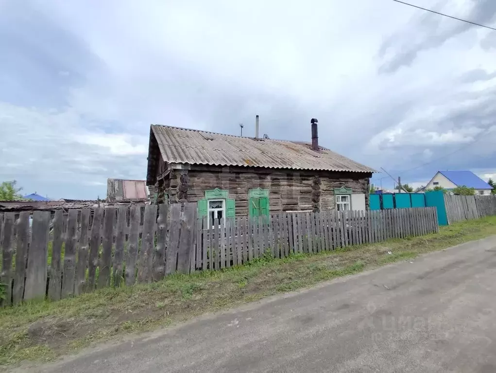 Дом в Курганская область, Притобольный муниципальный округ, с. ... - Фото 1