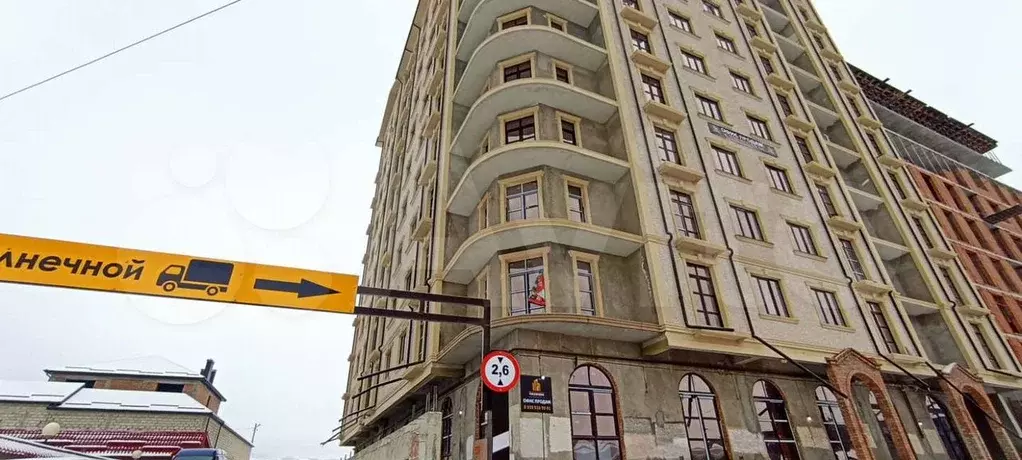 3-к. квартира, 135 м, 2/12 эт. - Фото 0