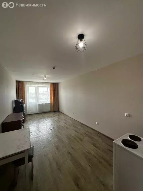 Квартира-студия: Киров, улица Энтузиастов, 23А (26 м) - Фото 1