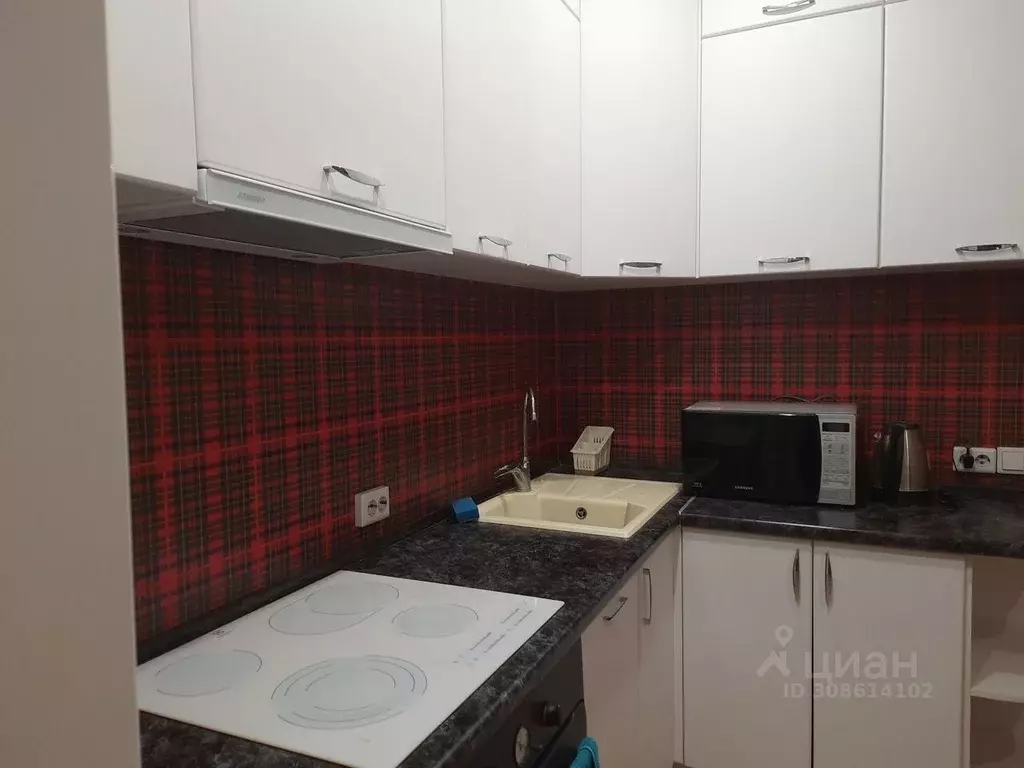 1-к кв. Тюменская область, Тюмень ул. Линейная, 7 (41.0 м) - Фото 2