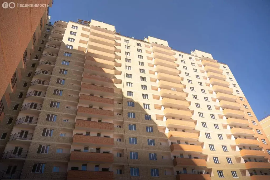1-комнатная квартира: Астрахань, улица Трофимова, 6 (42.2 м) - Фото 1