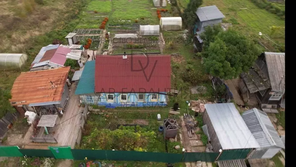 Дом в Хабаровский край, Комсомольск-на-Амуре пос. Менделеева, ул. ... - Фото 1